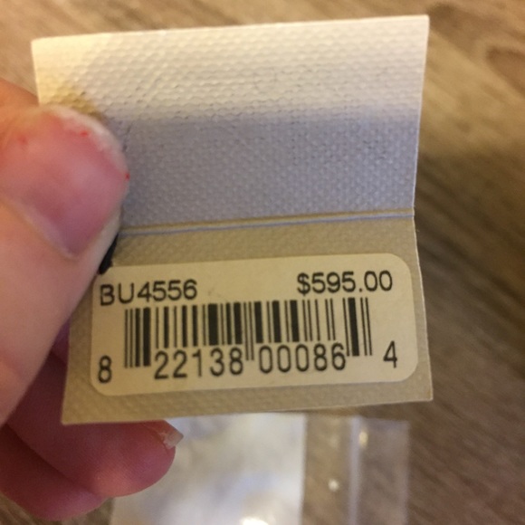 Burberry watch - Picture 6 of 6